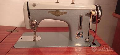 macchina da cucire 