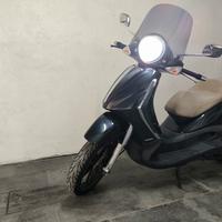 Piaggio Beverly 400
