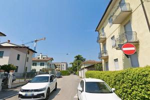 Ampio Trilocale Arredato a Parona vr