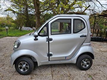 Quadriciclo Elettrico Ecobike F4 Ufo senza patente