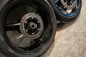 Cerchi in lega x R1 2000/2003