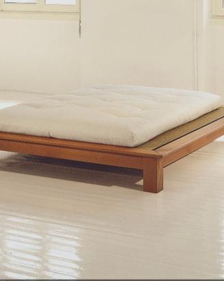 Letto matrimoniale stile giapponese