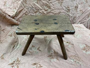 ANTICO SGABELLO DA MUNGITURA ORIGINALE DEL 1900