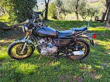 moto Guzzi 350 gts