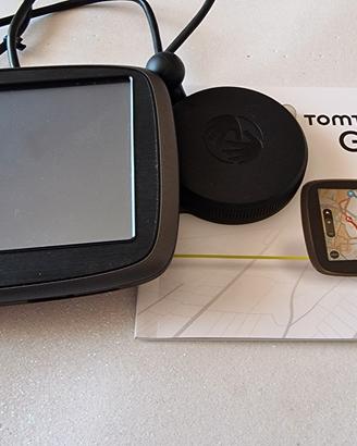 navigatore satellitare tomtom go