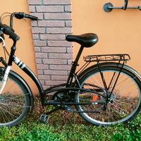 Bici donna per la città 