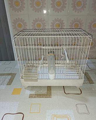 Gabbia bianca per canarini e piccoli uccelli