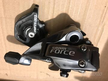 cambio posteriore e deragliatore sram force