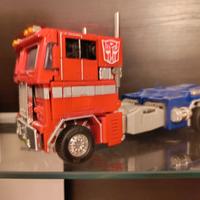 MP-01  OPTIMUS PRIME