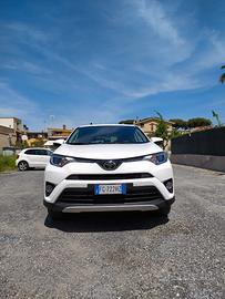 TOYOTA RAV4 4ª serie - 2016