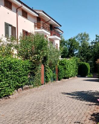 Bilocale con giardino in Liguria
