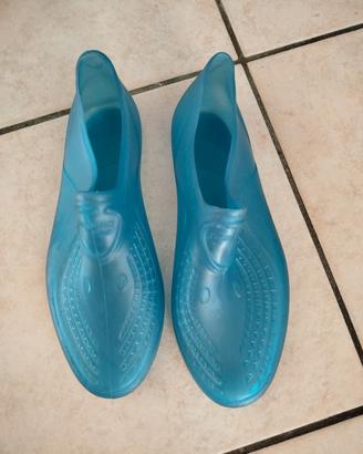 Scarpe per piscina