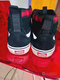 Scarpe vans uomo alte