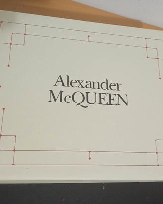 Alexander McQueen numero 42