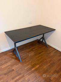 Scrivania Idasen IKEA 160x80