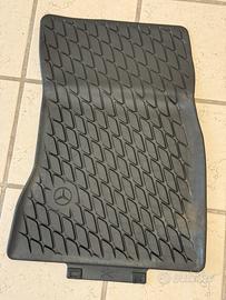 Set tappeti gomma originale Mercedes Benz Gla 2020