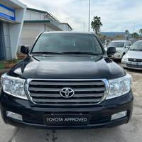 Toyota Land Cruiser V8 4.5 D4-D 7 posti