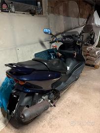 SCOOTER YAMAHA MAJESTY