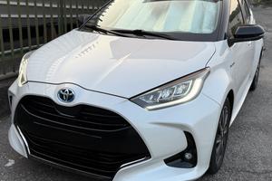 Toyota Yaris Hybrid 2021