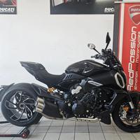 Ducati Diavel V4