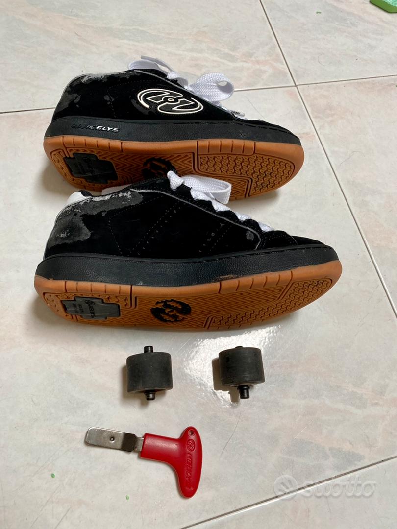 Scarpe con rotelle Hellys - Tutto per i bambini In vendita a Genova