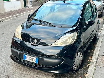 Peugeot 107 anche per neo-patentati