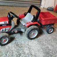 Trattore a pedali Peg-Perego con rimorchio