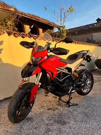 Ducati Hyperstrada 821