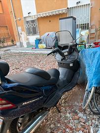 Suzuki Burgman 400