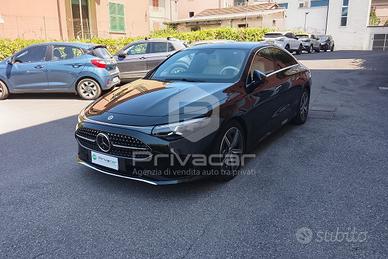 MERCEDES CLA 200 EQ Premium
