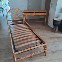 scrivania e struttura letto bamboo