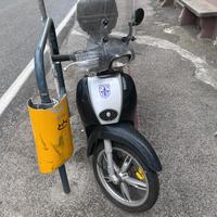 Aprilia Scarabeo 50 - 2006