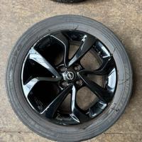 Cerchi in lega R16 Opel Corsa