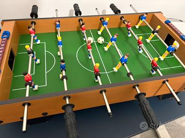 Calcio balilla da tavolo