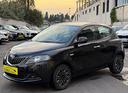 lancia-ypsilon-1-0-hybrid-69cv