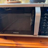 Forno a microonde e ventilato Samsung