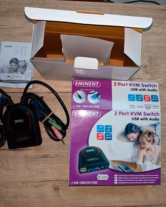 Switch KVM 2 Porte VGA/USB  Eminent EM1037 