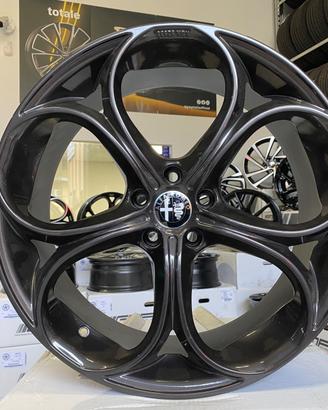 Cerchi Alfa Romeo raggio 19 NUOVI cod.87432