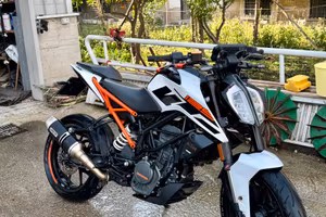 ktm duke 125