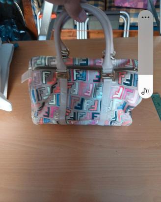 borsa fendi
