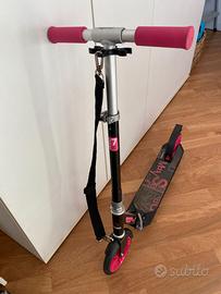 Monopattino Oxelo mid 7 nero e fucsia