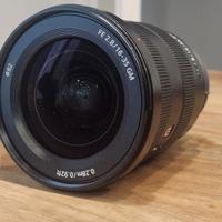 Sony 16-35 2.8 GM attacco E obiettivo full frame