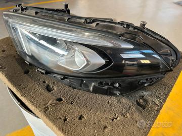 Fanale ant sx mercedes classe a 2022