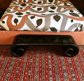 Panchetta/tavolino legno curvato lacca nera Cina