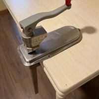 Apribarattoli professionale