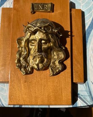 Crocifisso con volto di Cristo in bronzo massiccio