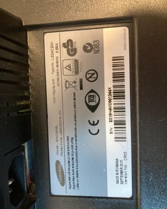Monitor 24 pollici