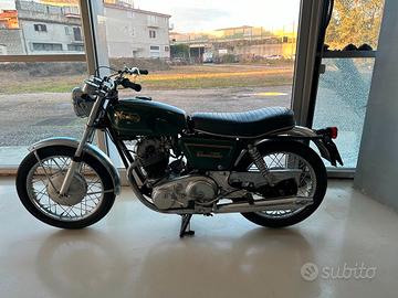 Norton 750 commando roadster 1971