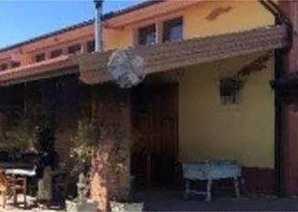 Immobile in asta di 1470 m² con più di 5 locali a 