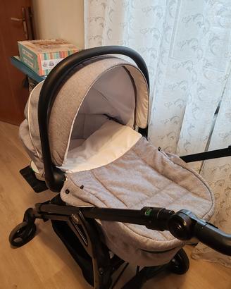 passeggino navicella CAM